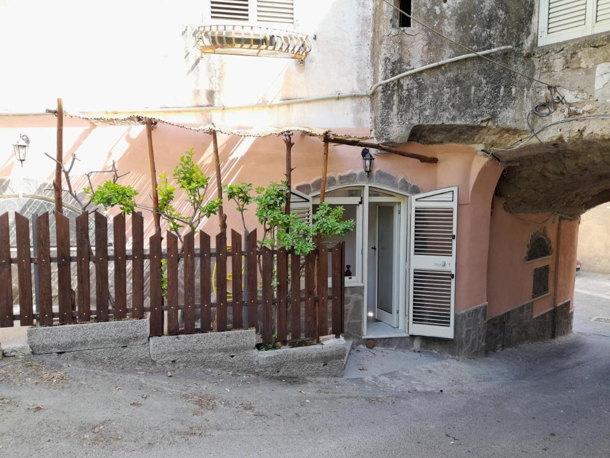 Mezza Torre B&B Procida Exterior photo