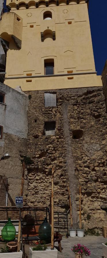 Mezza Torre B&B Procida Exterior photo